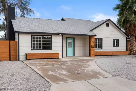 1405 S 11th St, Las Vegas, NV 89104