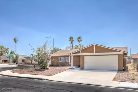6349 Sparrow Ln, Las Vegas, NV 89103