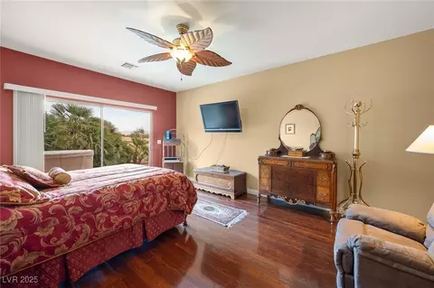 Bedroom - 2520 Links Dr, Laughlin, NV 89029 photo 2 of 5