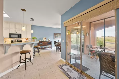 Entry Way - 2520 Links Dr, Laughlin, NV 89029 photo 2 of 3