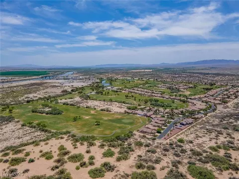 View/Area - 2520 Links Dr, Laughlin, NV 89029 photo 1 of 3