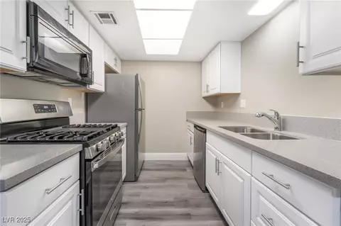 445 N Lamb Blvd #C, Las Vegas, NV 89110