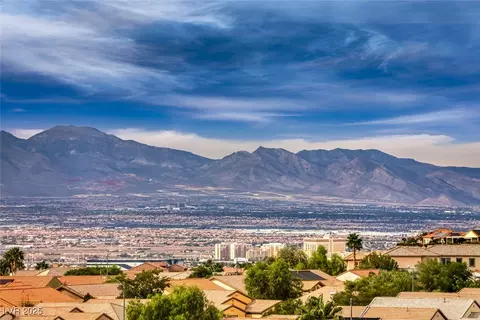 2505 Lockerbie St, Henderson, NV 89044