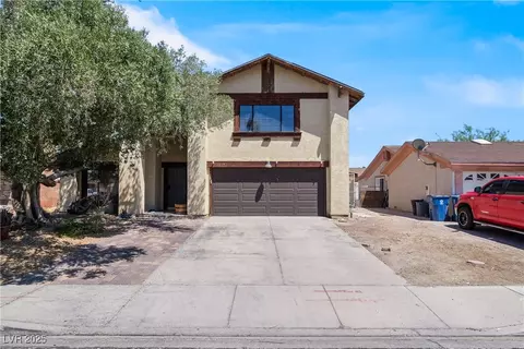 1338 Labrador Dr, Las Vegas, NV 89142