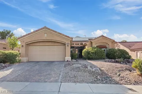 2525 Banora Point Dr, Las Vegas, NV 89134