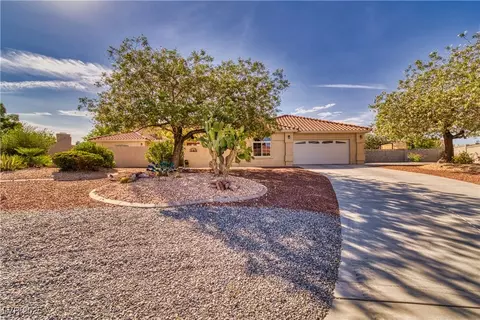 4951 Bakersmill Ct, Pahrump, NV 89061