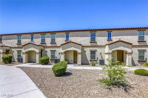 4642 Townwall St, Las Vegas, NV 89115