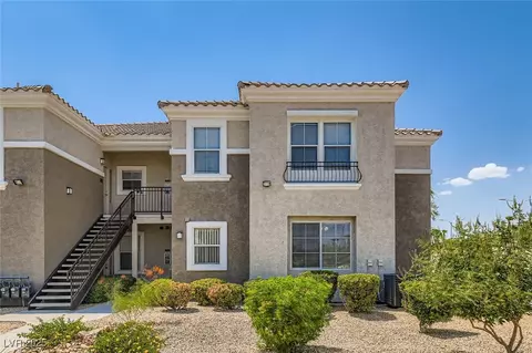 2325 Windmill Pkwy #211, Henderson, NV 89074