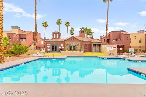 4050 Pacific Harbors Dr #127, Las Vegas, NV 89121