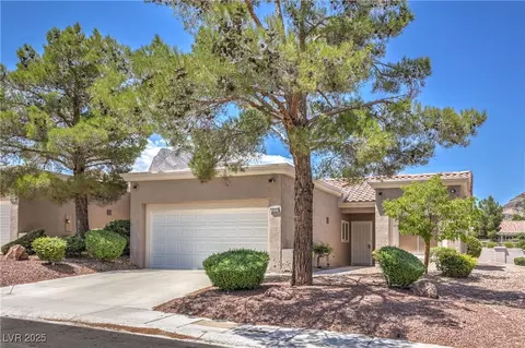 2621 Breakers Creek Dr, Las Vegas, NV 89134