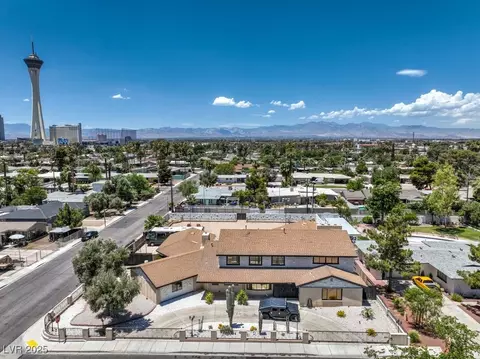 1420 S 8th St, Las Vegas, NV 89104