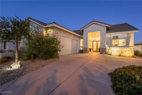 10313 New Frontier Ln, Las Vegas, NV 89144