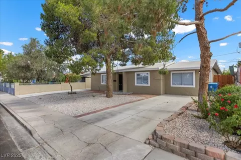 2408 Berkley Ave, Las Vegas, NV 89101
