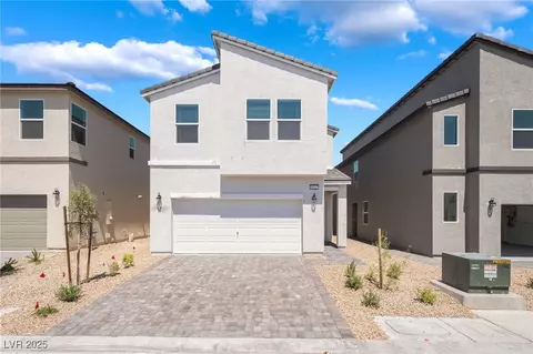 8132 Bearpoppy Ct, Las Vegas, NV 89113
