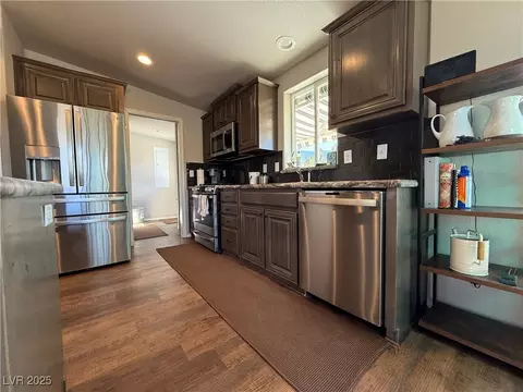 Kitchen - 6 E Creek Rd, Ely, NV 89301 photo 5 of 6