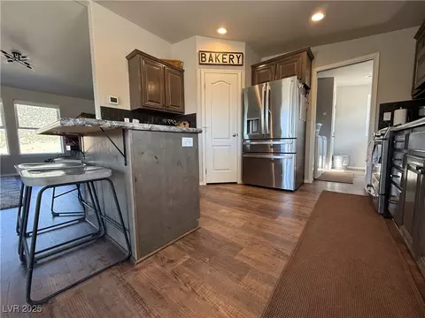 Kitchen - 6 E Creek Rd, Ely, NV 89301 photo 6 of 6