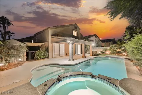 8609 Mirada Del Sol Dr, Las Vegas, NV 89128