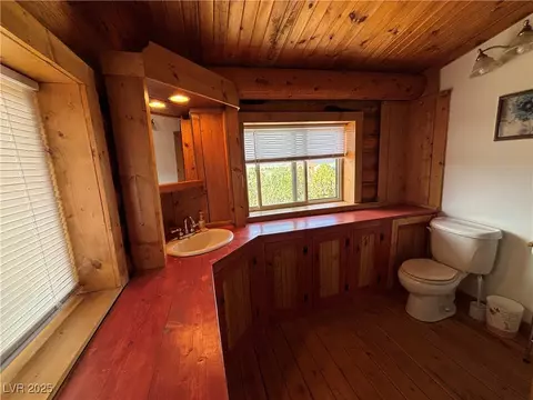 Bath - 591 E 308th South St, Ely, NV 89301 photo 1 of 7