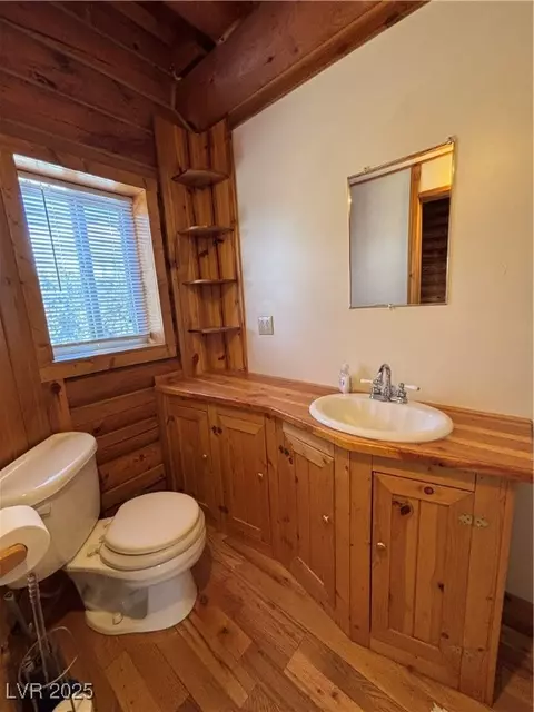 Bath - 591 E 308th South St, Ely, NV 89301 photo 7 of 7