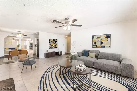 5809 Pebble Beach Blvd, Las Vegas, NV 89108