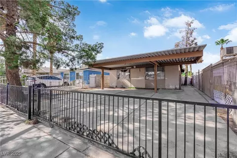 4552 Cool Valley Dr, Las Vegas, NV 89110