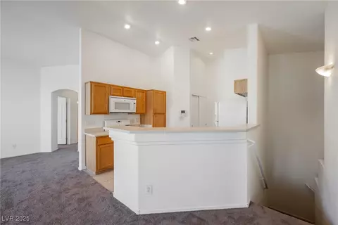 4847 Double Down Dr #101, Las Vegas, NV 89122