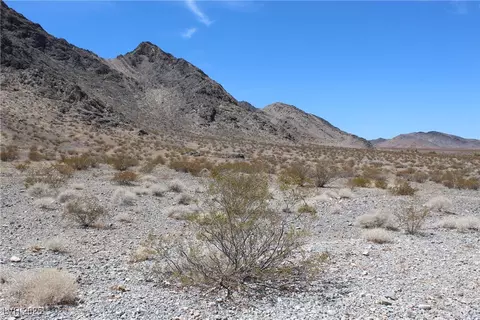 4750 W Mesquite Ave, Pahrump, NV 89060