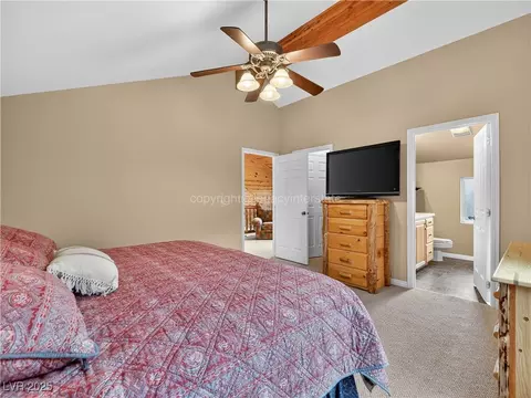 Bedroom - 797 E Aspen Meadow Dr, Mammoth Creek, UT 84735 photo 6 of 10