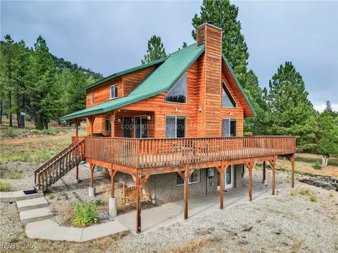 Exterior - 797 E Aspen Meadow Dr, Mammoth Creek, UT 84735 photo 1 of 9