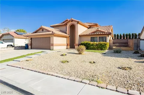 6121 Blossom Knoll Ave, Las Vegas, NV 89108