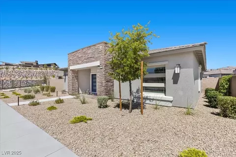 920 Kings Cliff Ln, Las Vegas, NV 89138