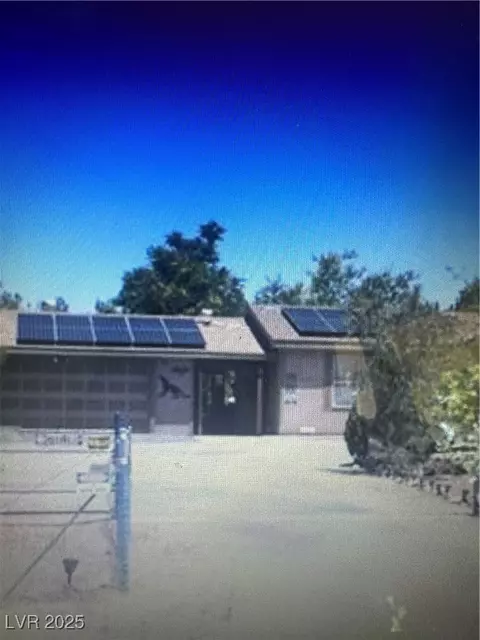 3160 E Navajo Blvd, Pahrump, NV 89061