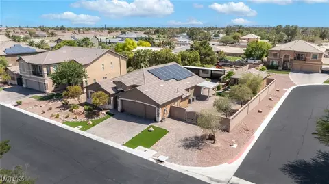 5829 Christine Falls Ave, Las Vegas, NV 89130