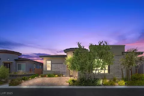 6722 Desert Crimson St, Las Vegas, NV 89148
