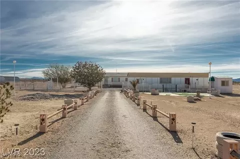 741 N Buckhorn Rd, Pahrump, NV 89060