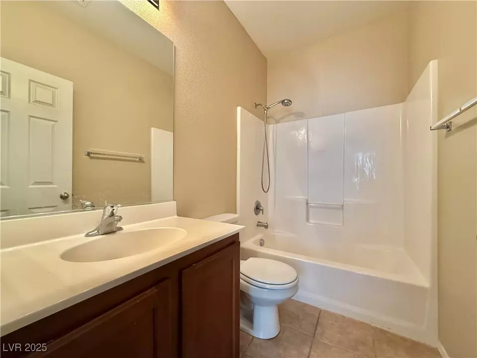Bath - 8125 Lake Geneva Ct, Las Vegas, NV 89113 photo 3 of 4