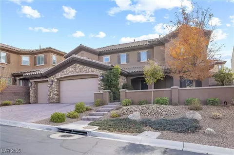 2880 Josephine Dr, Henderson, NV 89044