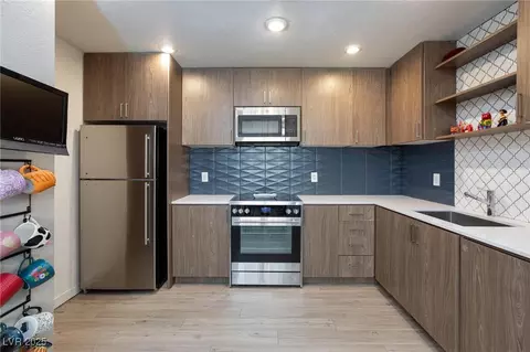 4421 Halbert Ave, Las Vegas, NV 89110