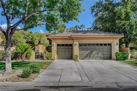 9013 Thornbury Ln, Las Vegas, NV 89134