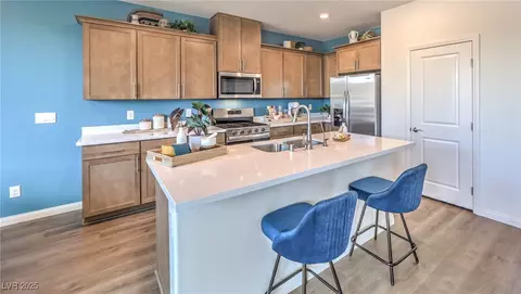 Kitchen - 569 Ruby Robin Ave #LOT 741, Henderson, NV 89011 photo 2 of 2