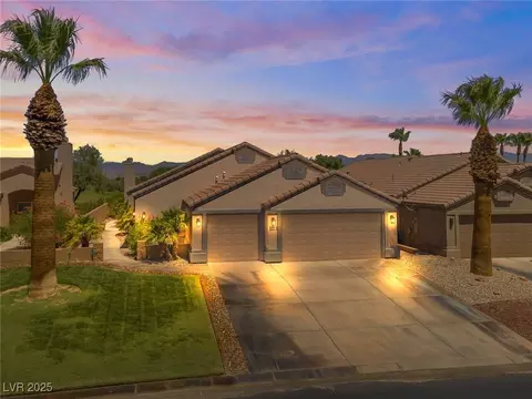 1223 Country Club Dr, Laughlin, NV 89029