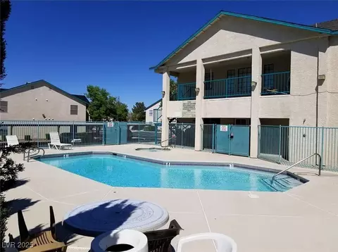 5221 Lindell Rd #206, Las Vegas, NV 89118