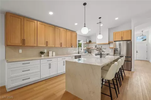 1966 Flagstone Ranch Ln, Henderson, NV 89012
