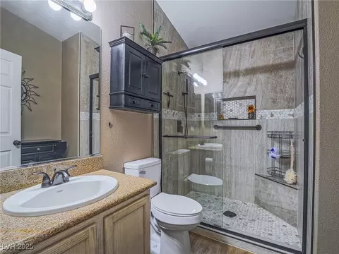 7041 Sunhampton Ave #202, Las Vegas, NV 89129