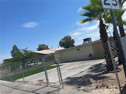 610 N 11th St, Las Vegas, NV 89101