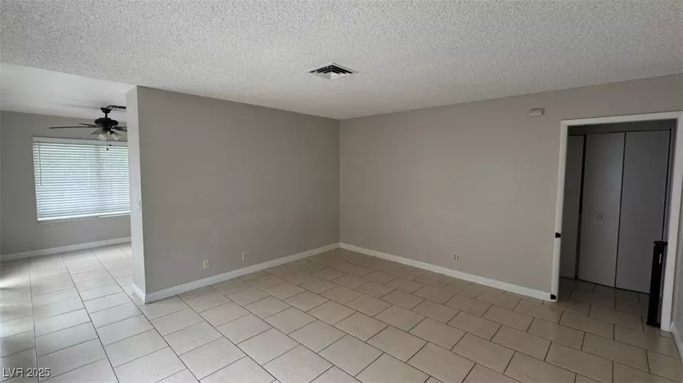 Living - 4754 Willow Crest Ave, Las Vegas, NV 89147 photo 1 of 2