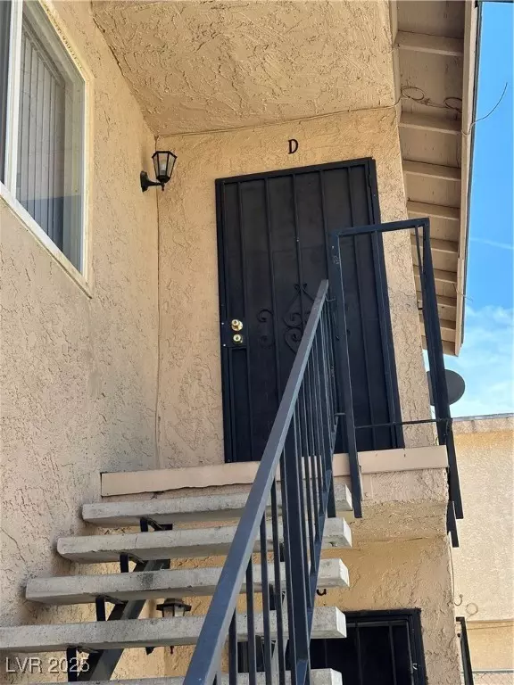 Exterior - 828 Held Rd, Las Vegas, NV 89101 photo 7 of 8