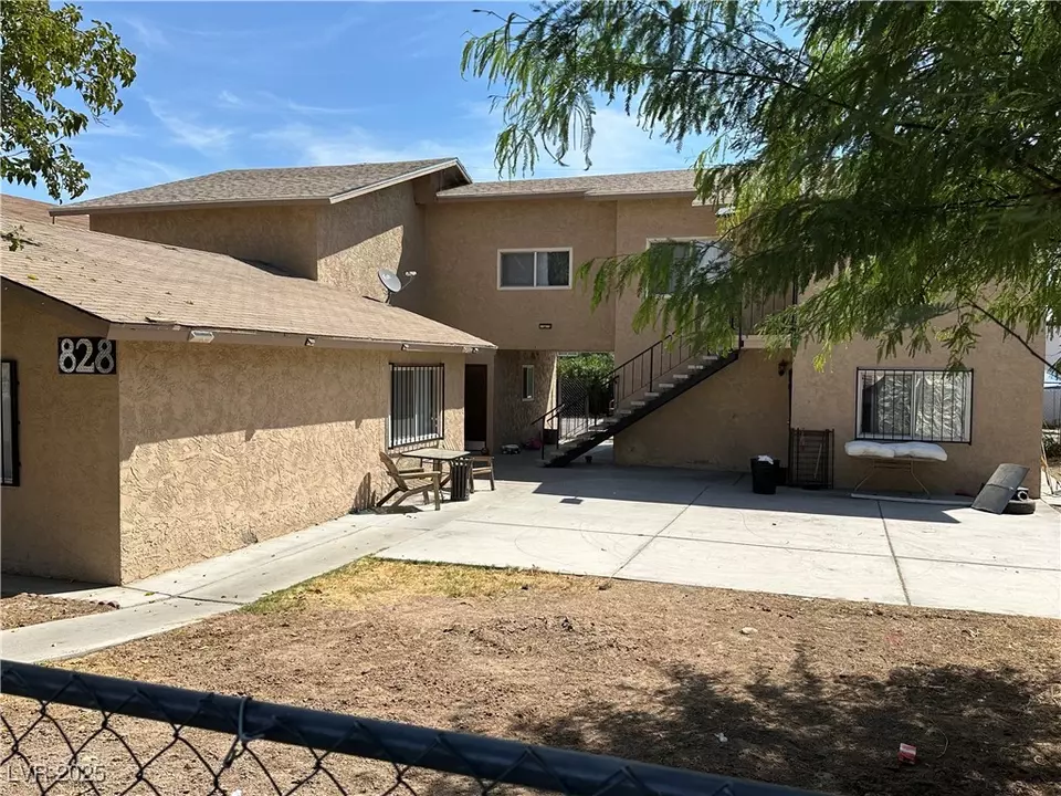Exterior - 828 Held Rd, Las Vegas, NV 89101 photo 5 of 8
