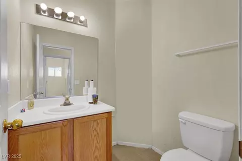 Bath - 3359 Commendation Dr, Las Vegas, NV 89117 photo 1 of 3