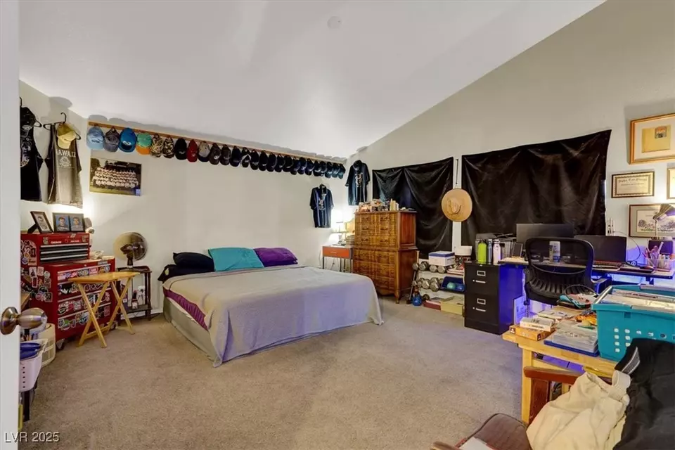 Bedroom - 3359 Commendation Dr, Las Vegas, NV 89117 photo 1 of 3
